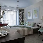 아파트 Modern View Of Planty Park