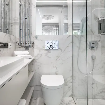 Modern View Of Planty Park Апартаменты