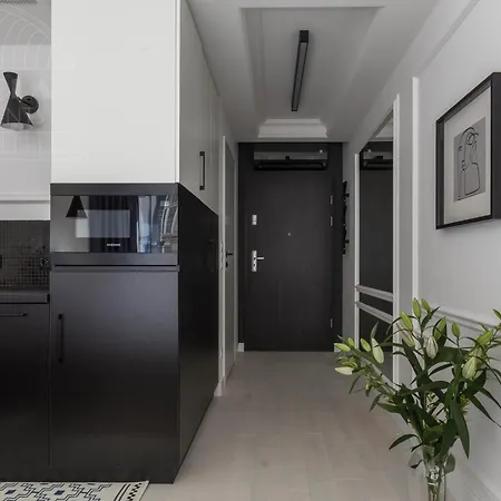 Modern View Of Planty Park By Fragola Apartamento