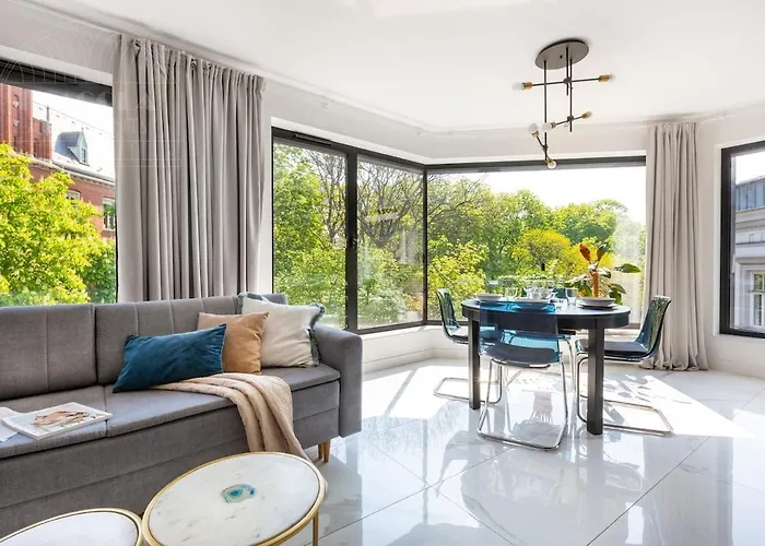 アパート Modern View Of Planty Park *